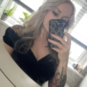 adventuresofawanderingblonde avatar