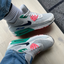 airmaxwhitesocks77 avatar