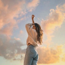 antitheticaldreamgirly avatar