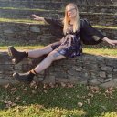 bella-hates-people avatar