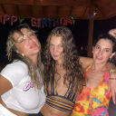 bellahaddidismymuse avatar