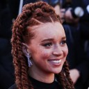 bellaswans-khakiskirt avatar