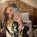 bisschenzunaiv avatar