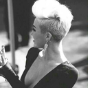 caminando-solo-por-la-calle avatar