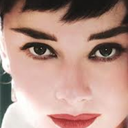 classycurlybrunette avatar