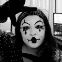 clownsindresses avatar