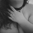 collar-and-bone avatar