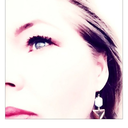 crimsonandfinch avatar