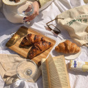 danielalopez12 avatar