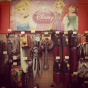 dee-loves-disney avatar