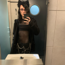 disastrous-goth-bisexual avatar