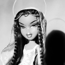 dreamgirlaura avatar