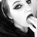 expendablebrat avatar