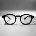 eyeglasses9 avatar