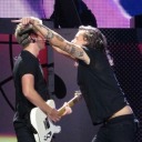 falling-fineline avatar