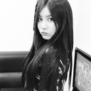 famous-dahee avatar