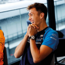 feminine-lips avatar