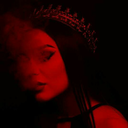 g-i-r-l-b-r-o-k-e-n avatar