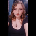 gazeatthemoon avatar