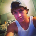 gazing-at-the-m00nlight avatar