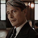 gellert-loves-his-bumblebee avatar