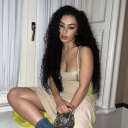 girlwithheadphones avatar