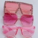 glitterglassesnews avatar