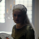 helaenalikesfried avatar