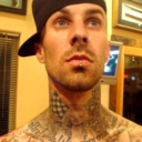 hellyeahtravisbarker-blog avatar