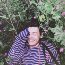 hewrotemeasong avatar