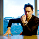 hiddlessitslikeaslut-blog avatar