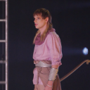 holding-achilles-fan avatar