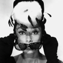 hollygl125-gif-love avatar