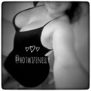 hotwifenelly avatar