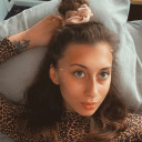 ilistento-girlinred-blog avatar