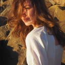 illustrating-gold avatar