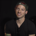 josh-dun-plays-the-drums avatar