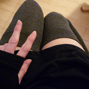 julia-loves-socks avatar