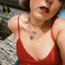 justanotheruselessgirl avatar