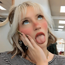 khaleesi-k-i-t-t-e-n avatar