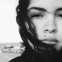 l-u-m-i-n-o-u-s avatar