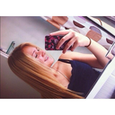 lauraxyv-blog avatar