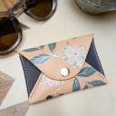 leather-and-light avatar