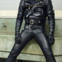 leather2000 avatar