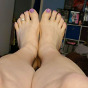 lingeriencutefeet avatar