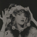 lingerinthesun avatar