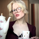 little-demon-in-neon-lights avatar