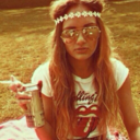 livetogetherrdiealone avatar