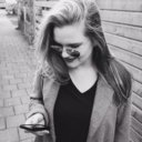 lovingthenailpolish avatar