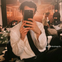 mattyhealythe1975 avatar